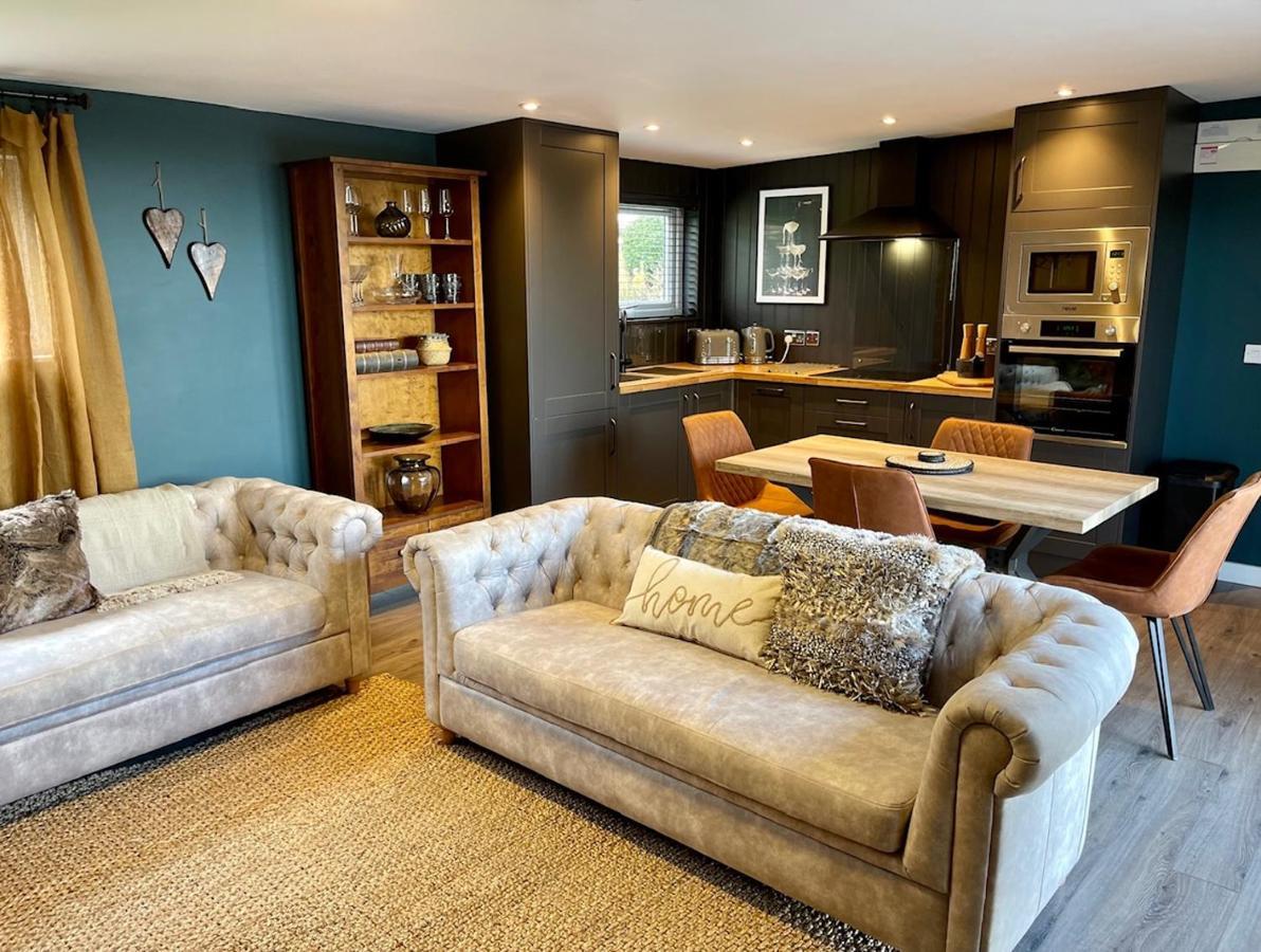 The Cabin@Tyddynucha Caernarfon Eksteriør bilde